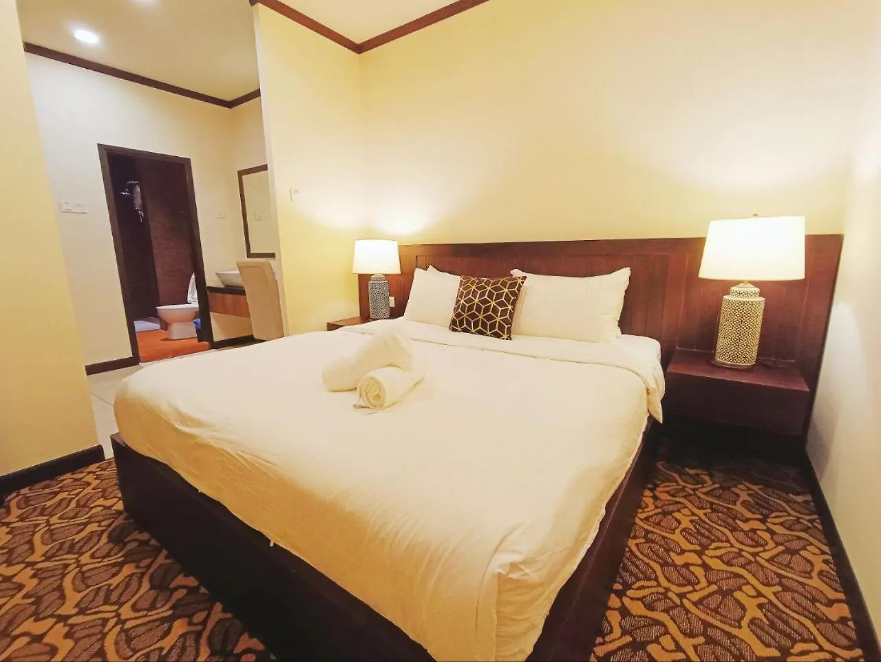 Hotel Riviera Melaka Private Suites By Jeffery Lam Home Management
